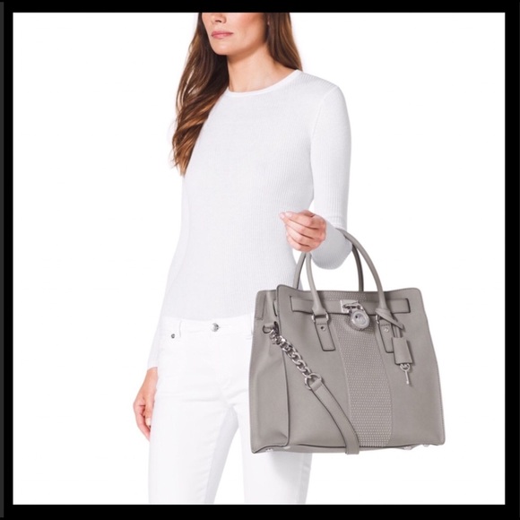 MICHAEL KORS Hamilton Large Micro Studded Leather Tote Pearl Grey - Picture 8 of 8